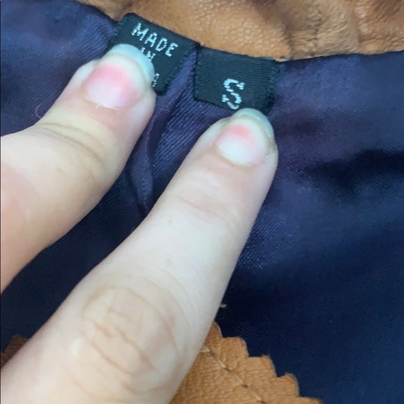 Women’s Andrew Marc heavy duty jacket - Picture 4 of 8